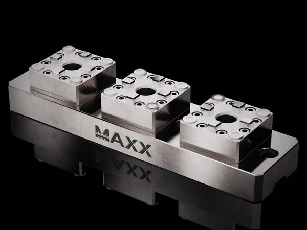 MaxxMacro 70 Multi 3 Manual Chuck Precision Rail