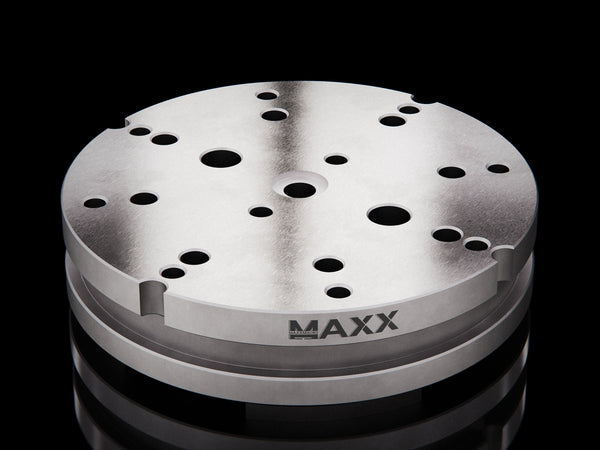 MaxxMacro (System 3R) 116 Stainless Integrated Pallet Performance 1