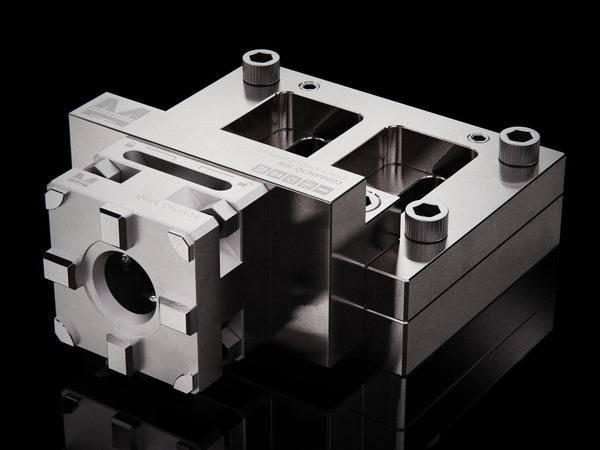 MaxxMacro (System 3R) 54 Manual QuickChuck Chuck with Horizontal RSM Mounting Plate 1