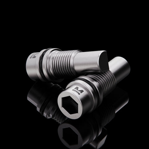 MaxxMacro (System 3R) Manual Chuck Premium Locking Screw Replacement 1