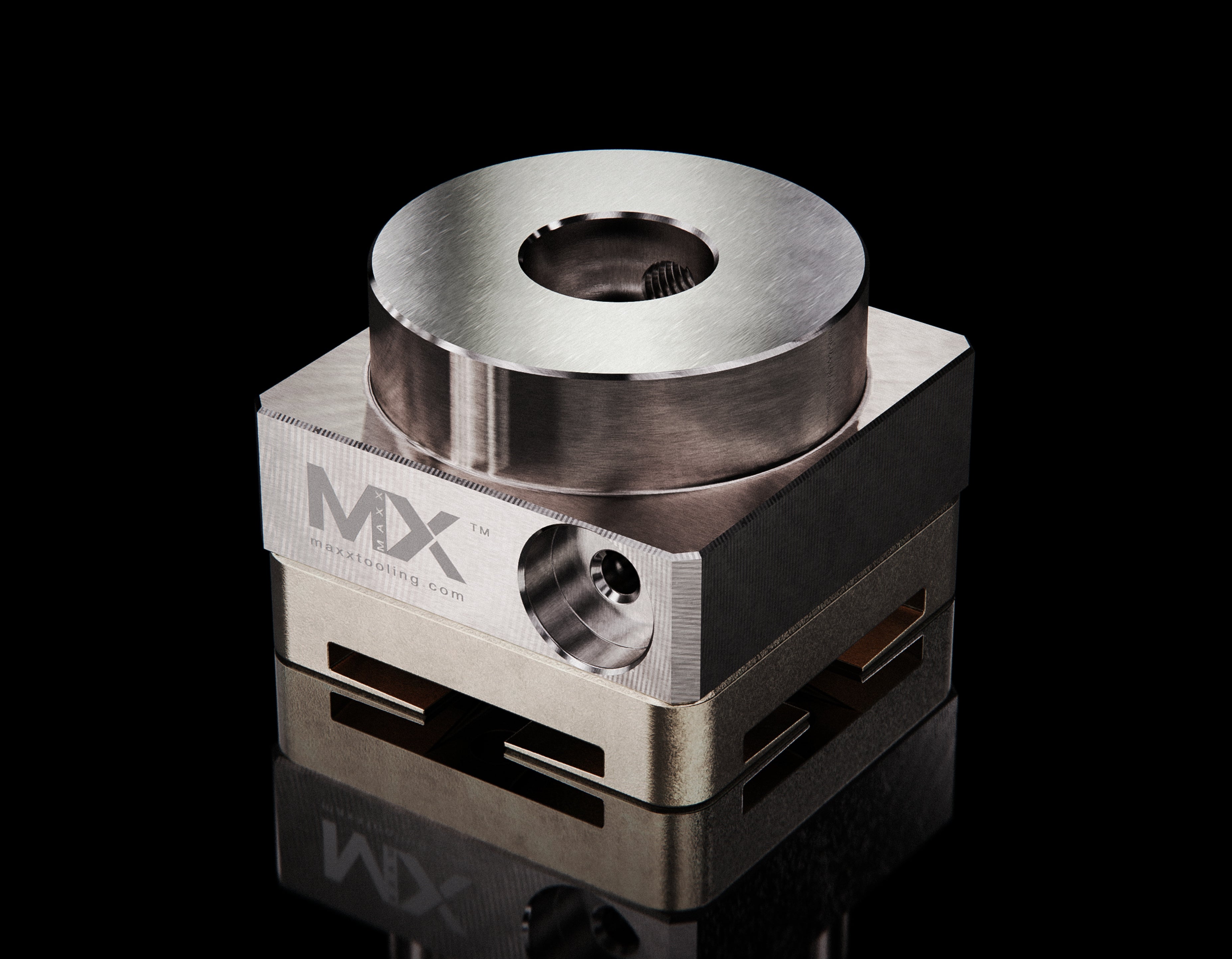 MaxxMacro (System 3R)  round electrode holder